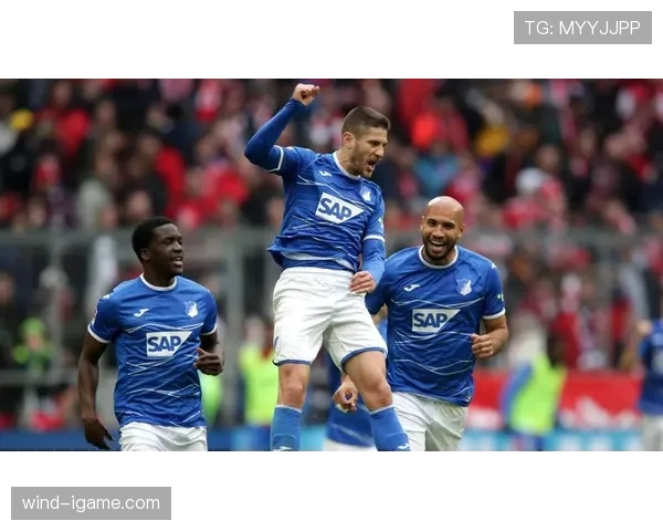 穆里尼奥关键战再显战术大师本色，独特思维引领球队破局