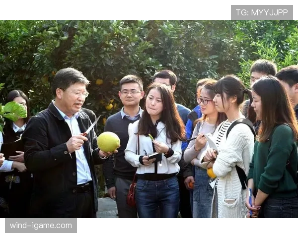 梅里诺积极投身社区体育建设，贡献突出引关注