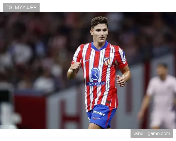 登贝莱在巴黎是否被边缘化:战术角色与出场稳定性分析 登贝莱在巴黎是否被边缘化:战术角色与出场稳定性分析