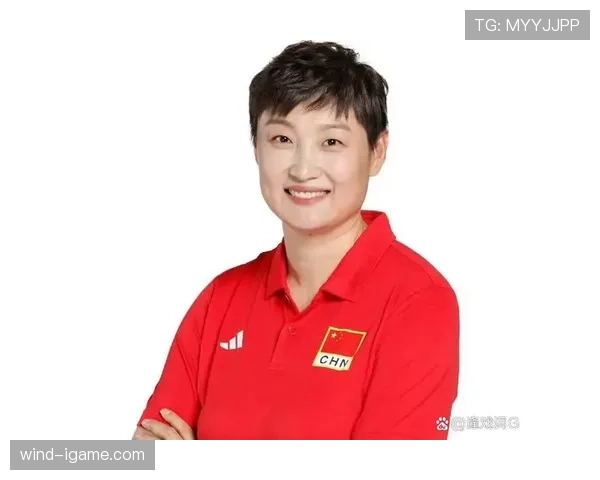 杨昊训练完直接啃鸡腿，这自律人设是不是有点绷不住了？